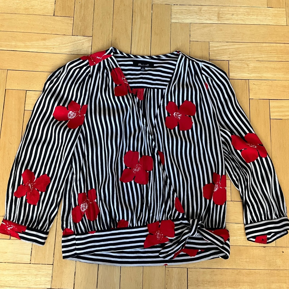 Madewell stripe and flower crossover top. XS